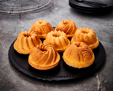 Gugelhupfform Violet - 39,5 x 28,5 cm, Höhe 4,2 cm