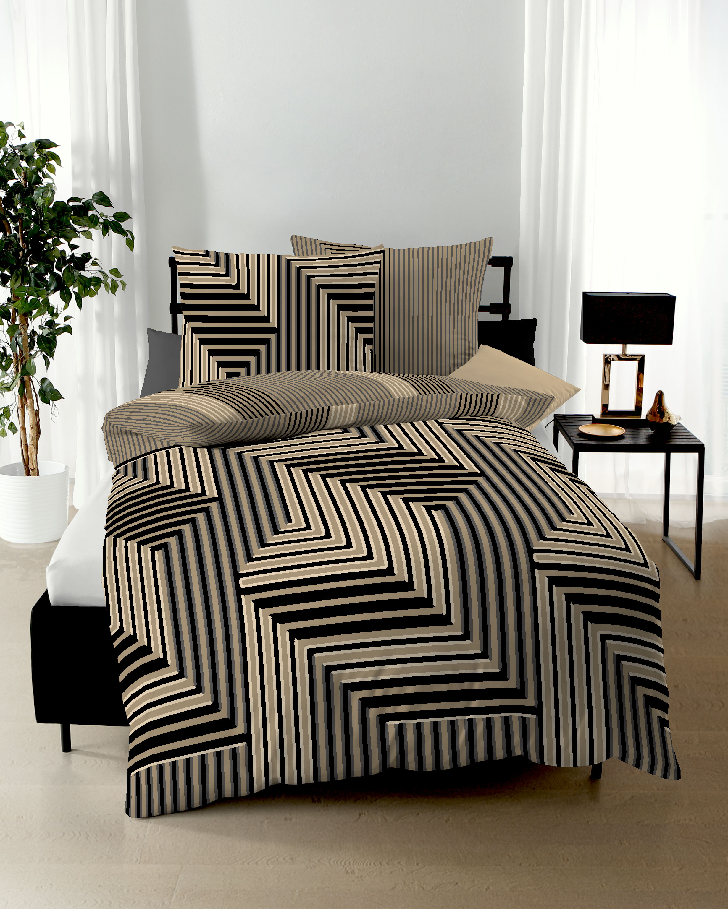 Feinbiber Bettwäsche Escape, 100 % Baumwolle - 155x220cm, gold/schwarz/Muster