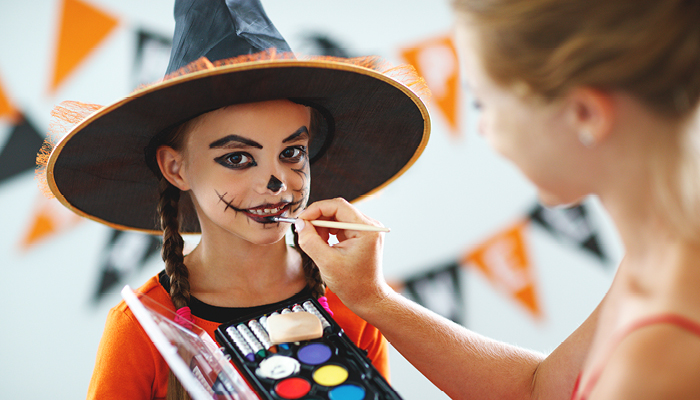 Halloweenevent • Kinder-Gesichter schminken