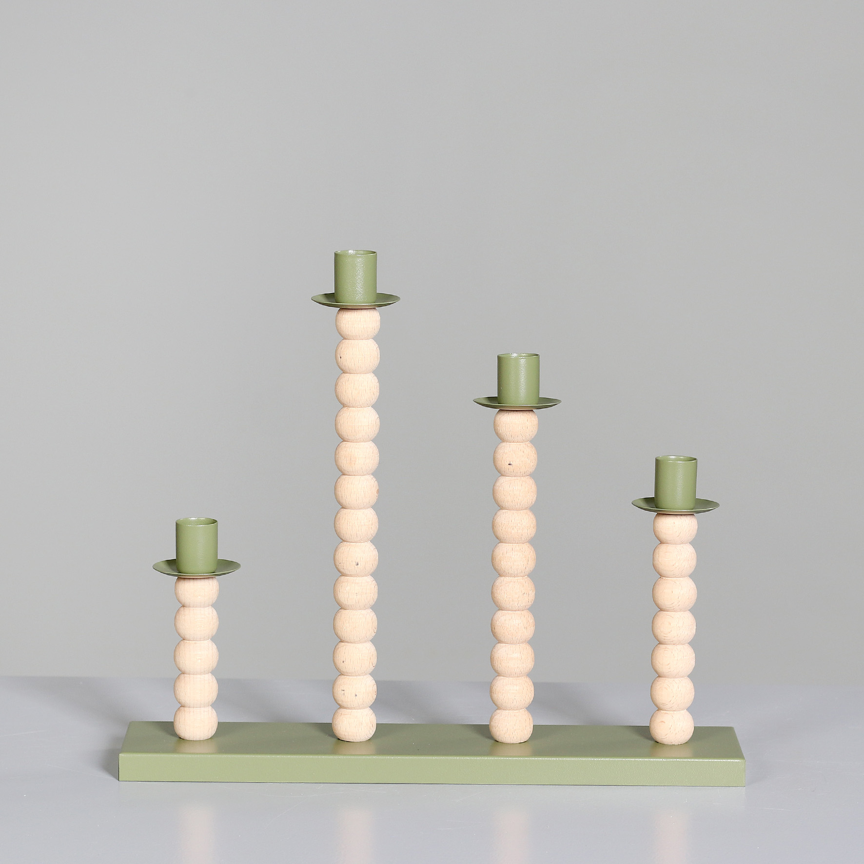 Deko Kerzenhalter für vier Spitzkerzen - grün, 30 cm