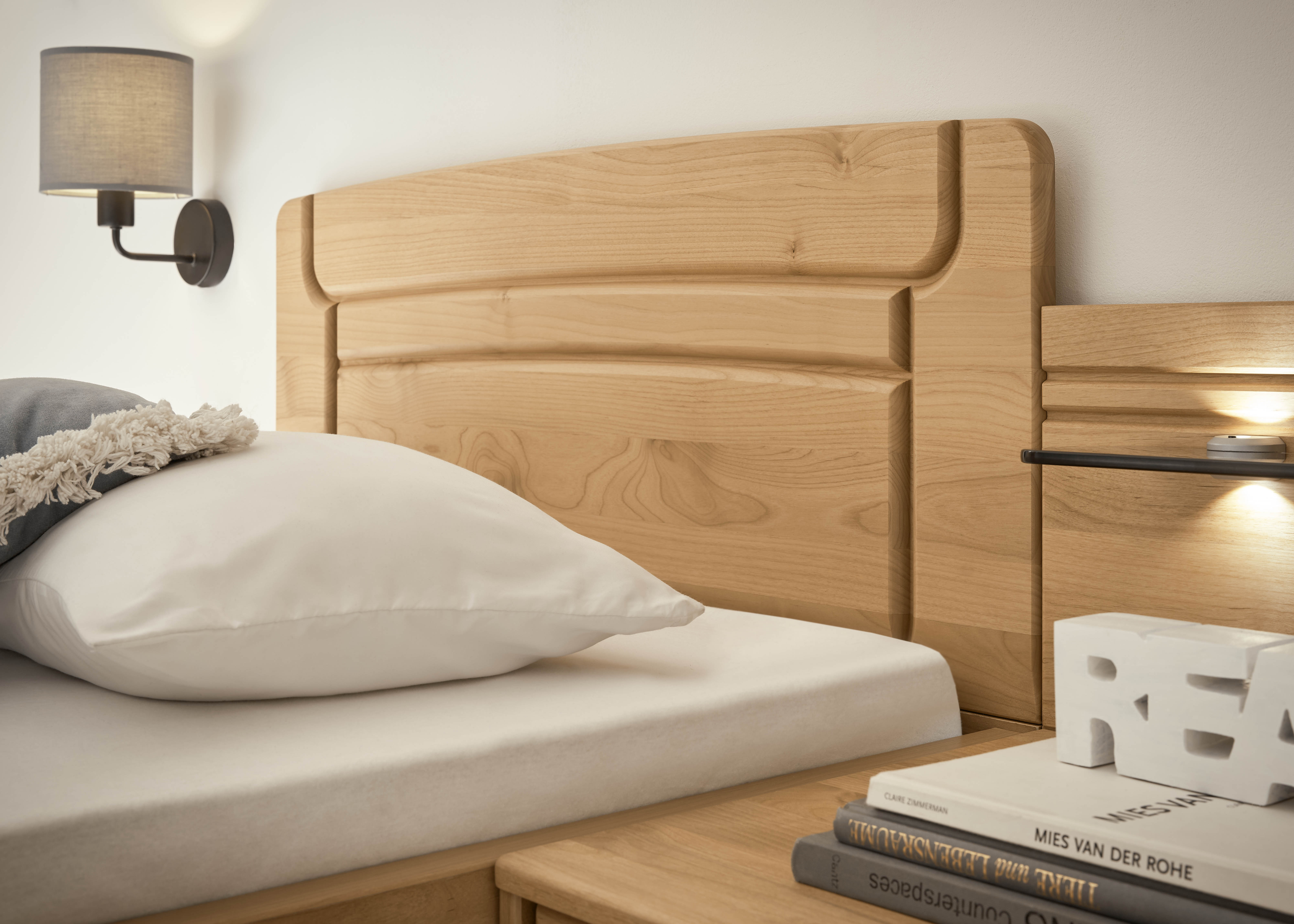 Schlafzimmer,  Erle teilmassiv - KS25 Mondana