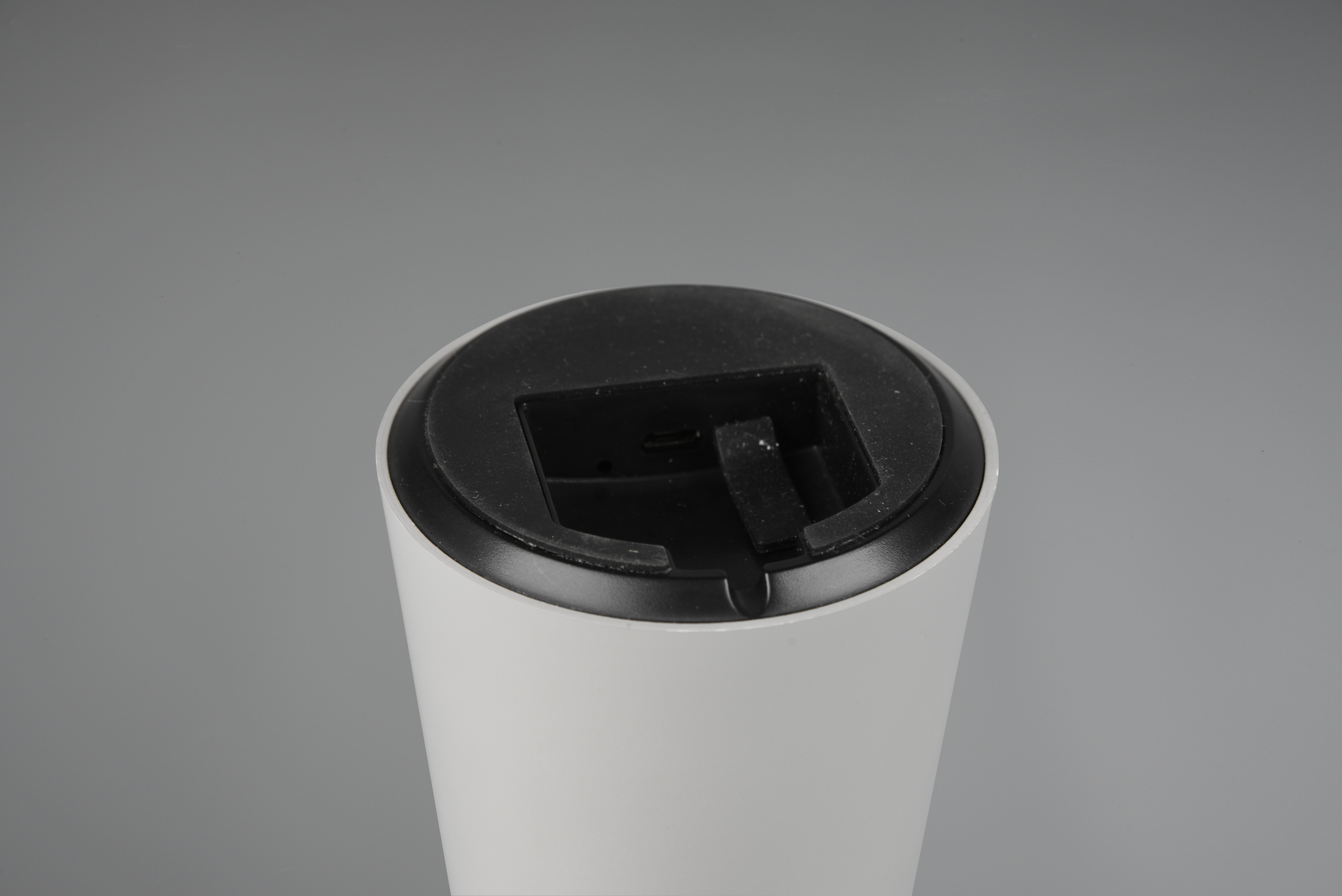 Tischleuchte Lennon - Für drinnen und draußen, USB und Akkubetrieb
