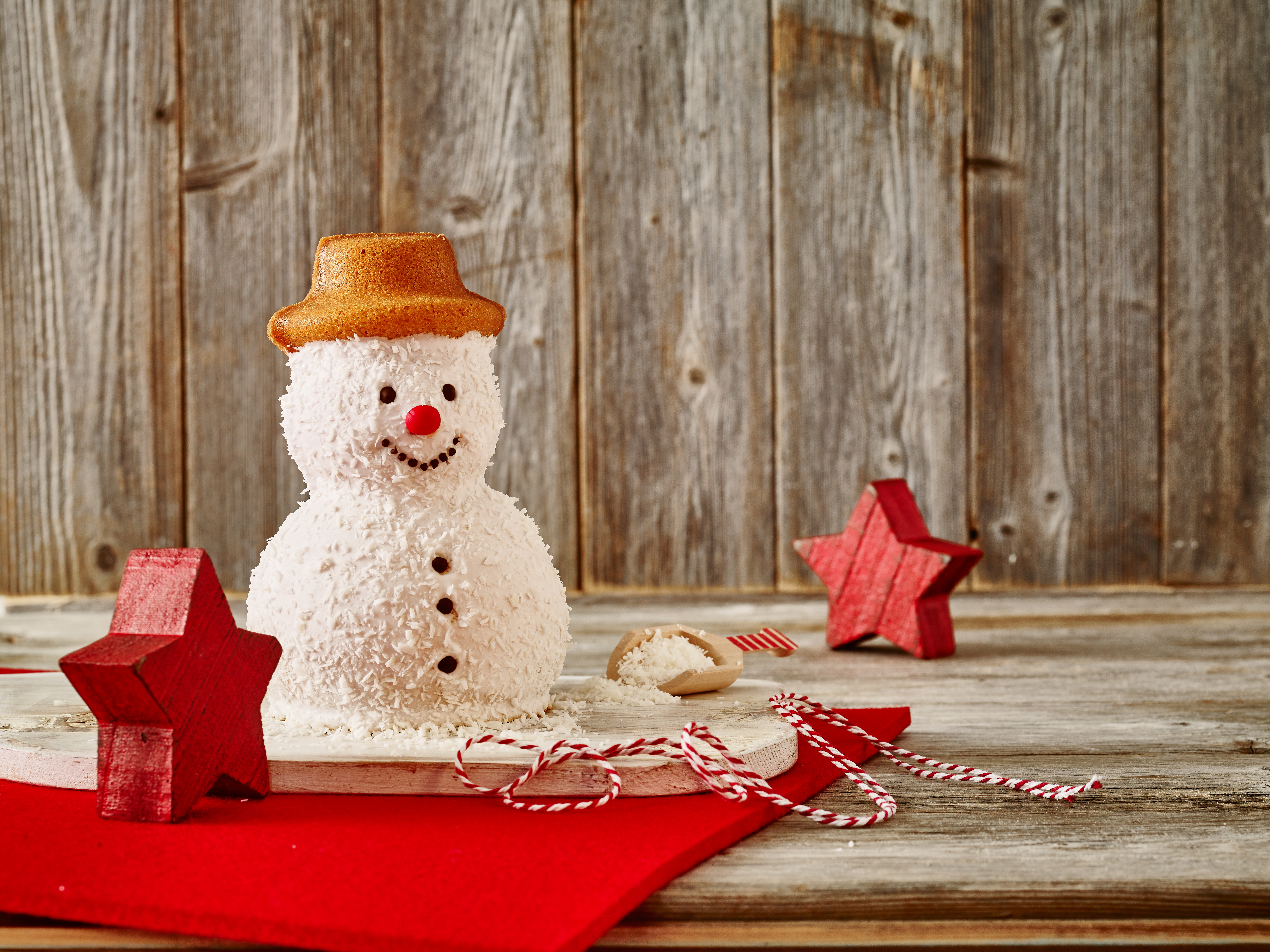 3D Backform Emil, der Schneemann - Ø 9x17,5cm, Antihaftbeschichtung, mit Rezept