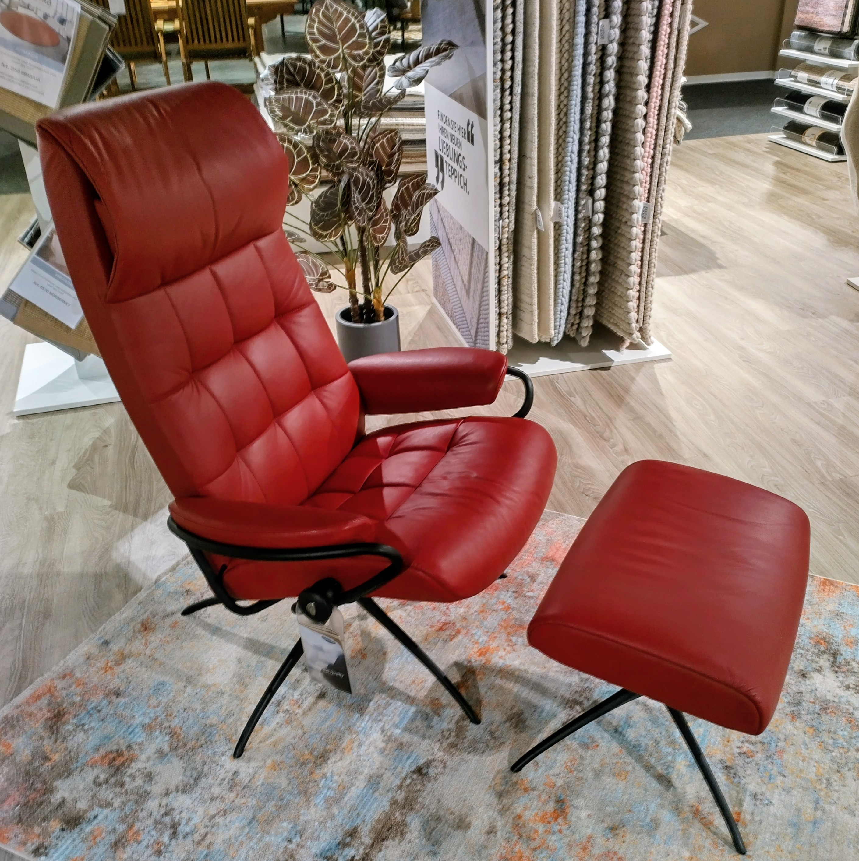 Sessel mit Hocker London, Leder cherry - London