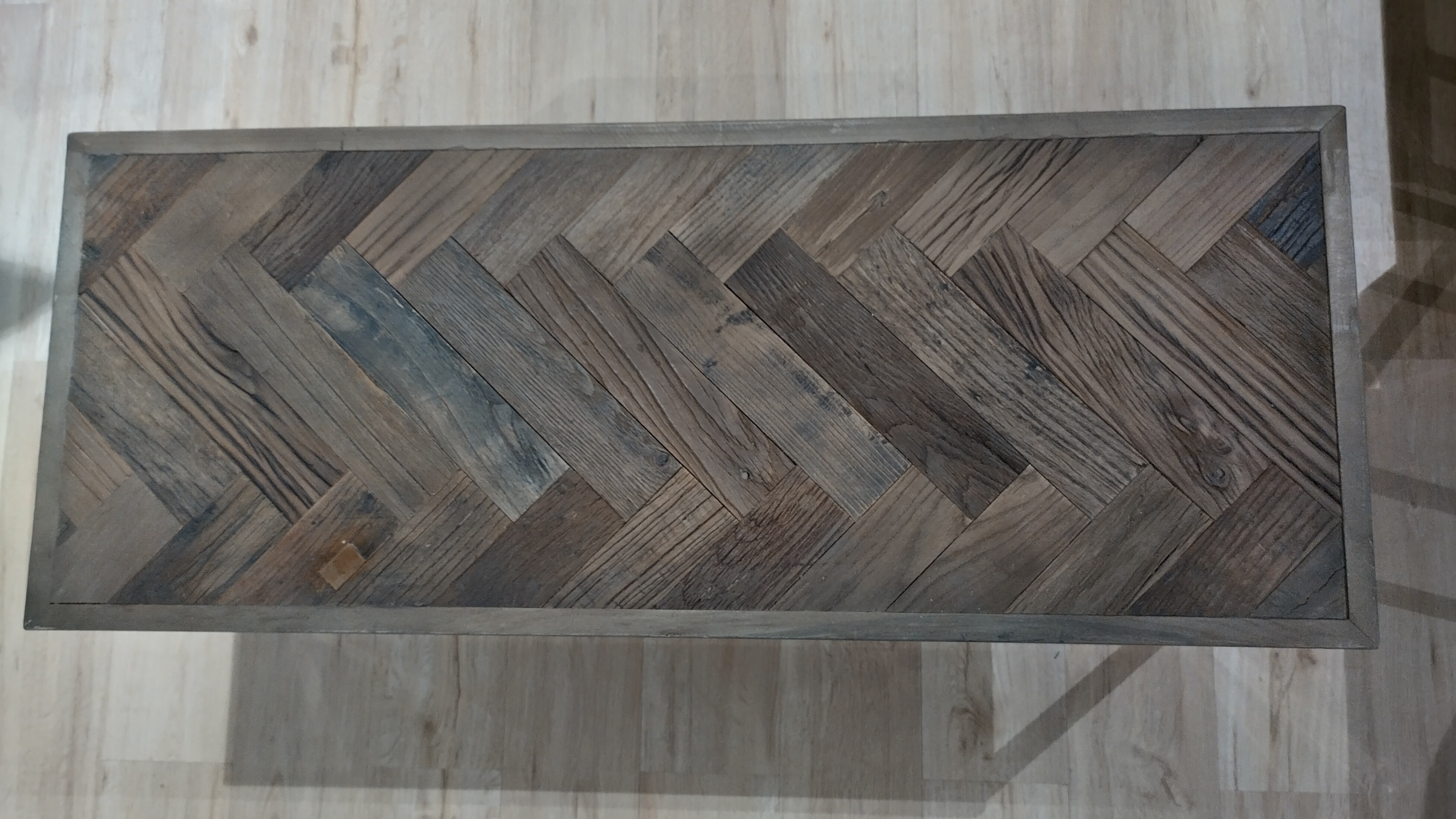 Couchtisch Bushwick, Ulmenholz - FURNITURE