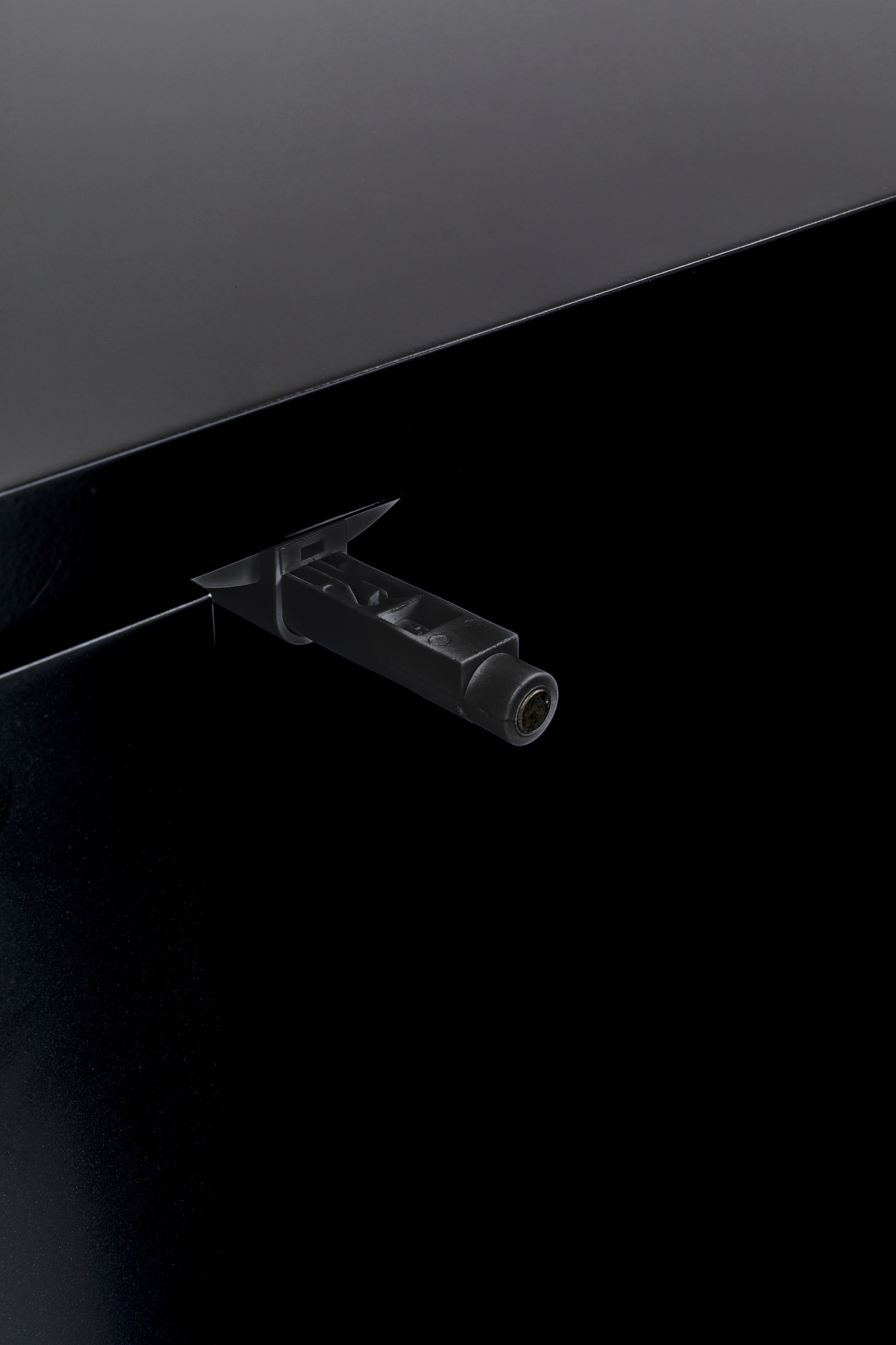 Sideboard, schwarz/gold, 4 Türen - Cracked