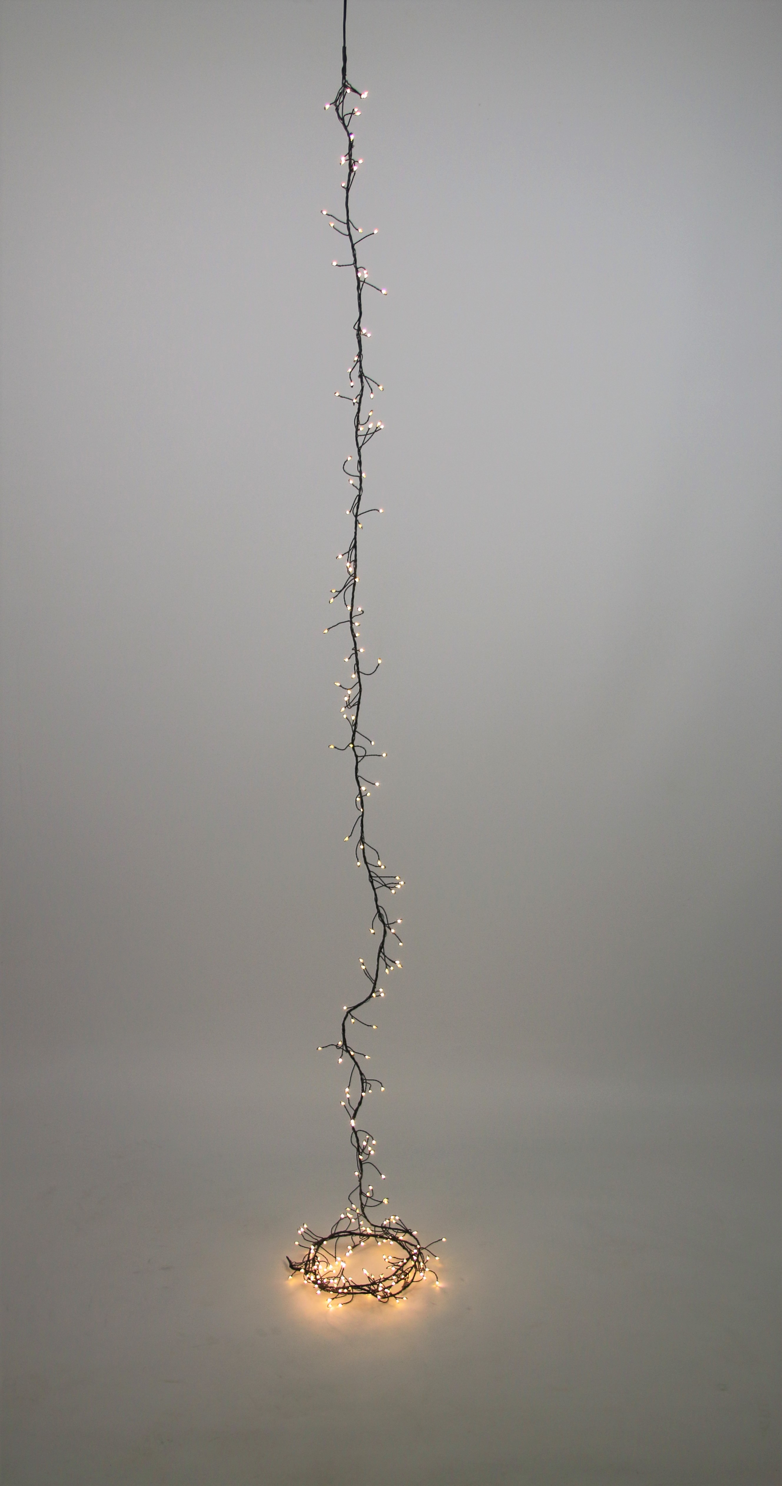 LED Drahtcluster schwarz - 240 Lichter flash 3m