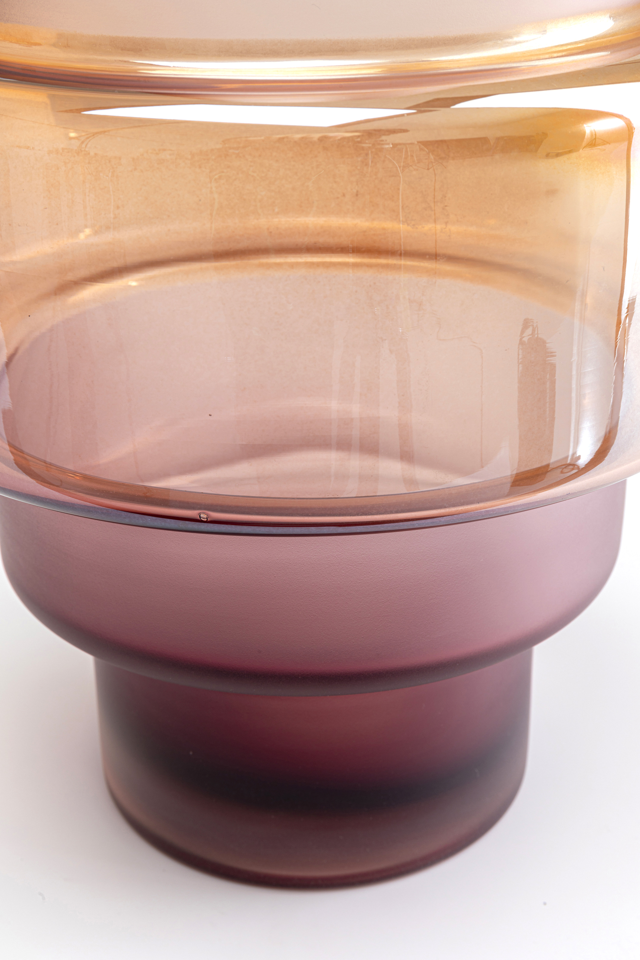 Vase Rosie, Glas satiniert/gefärbt - Accessoires