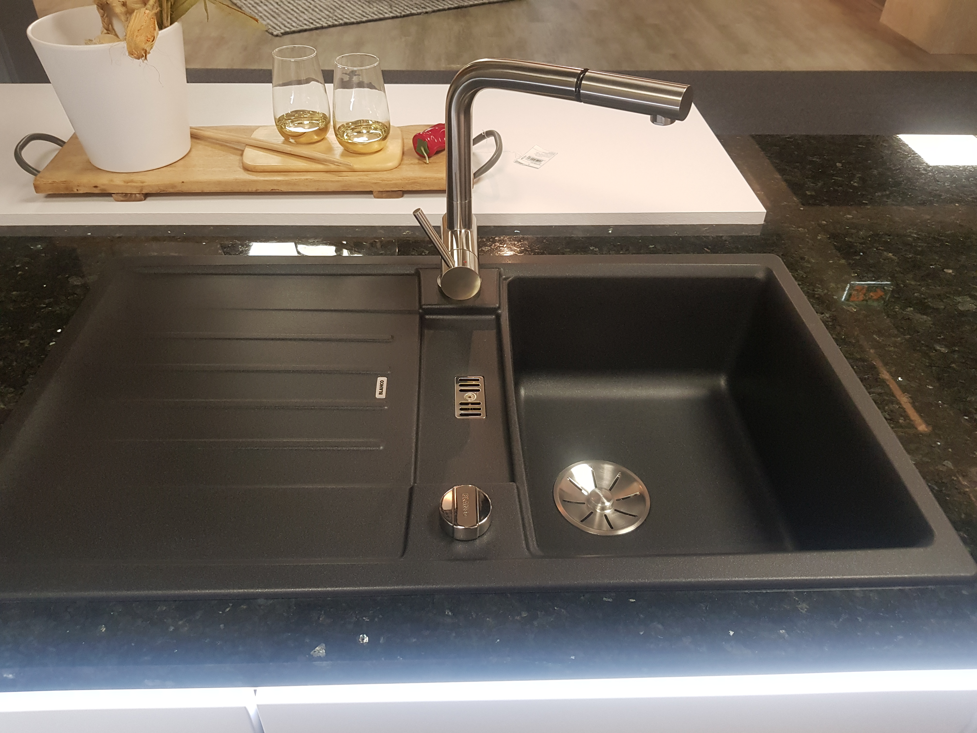 Musterküche 5015 - Premium, Made in Germany