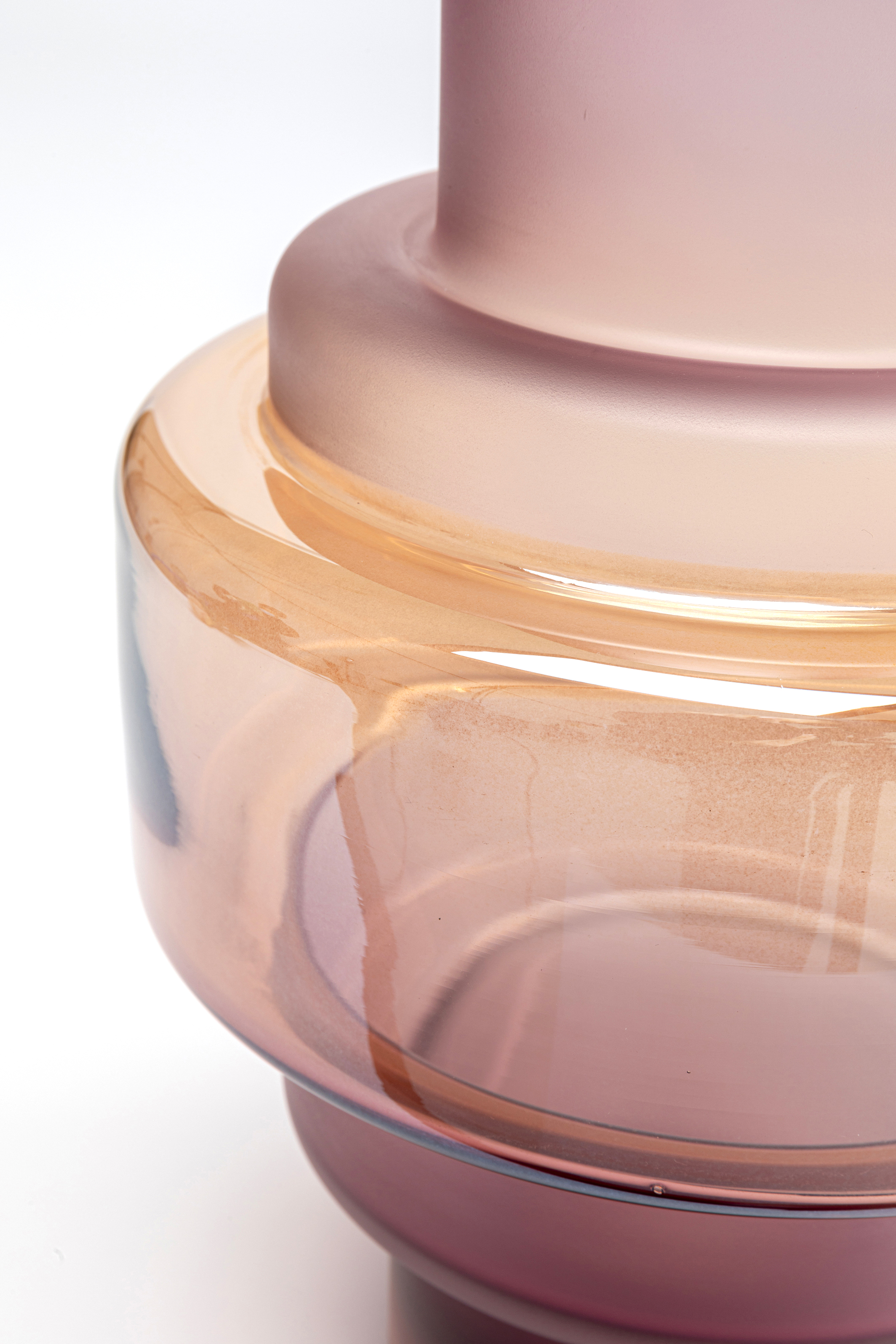 Vase Rosie, Glas satiniert/gefärbt - Accessoires