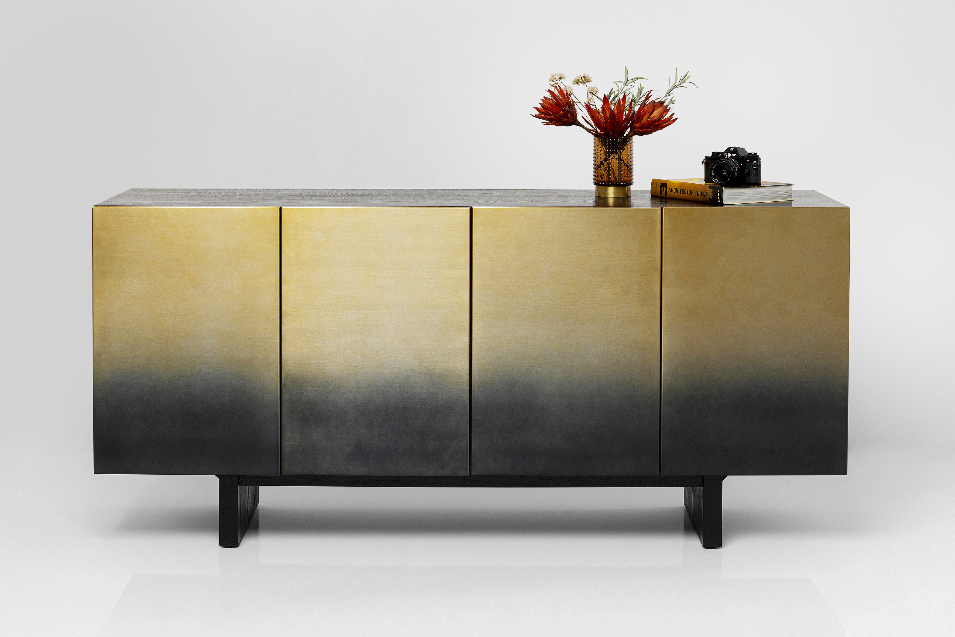 Sideboard Prezioso, Esche furniert, 4 Türen - Prezioso