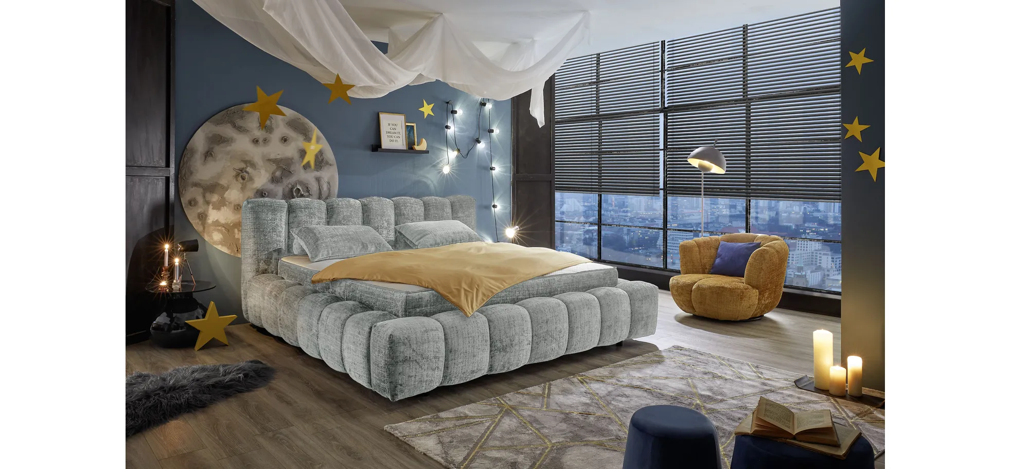 Drehsessel, goldfarben - Editha