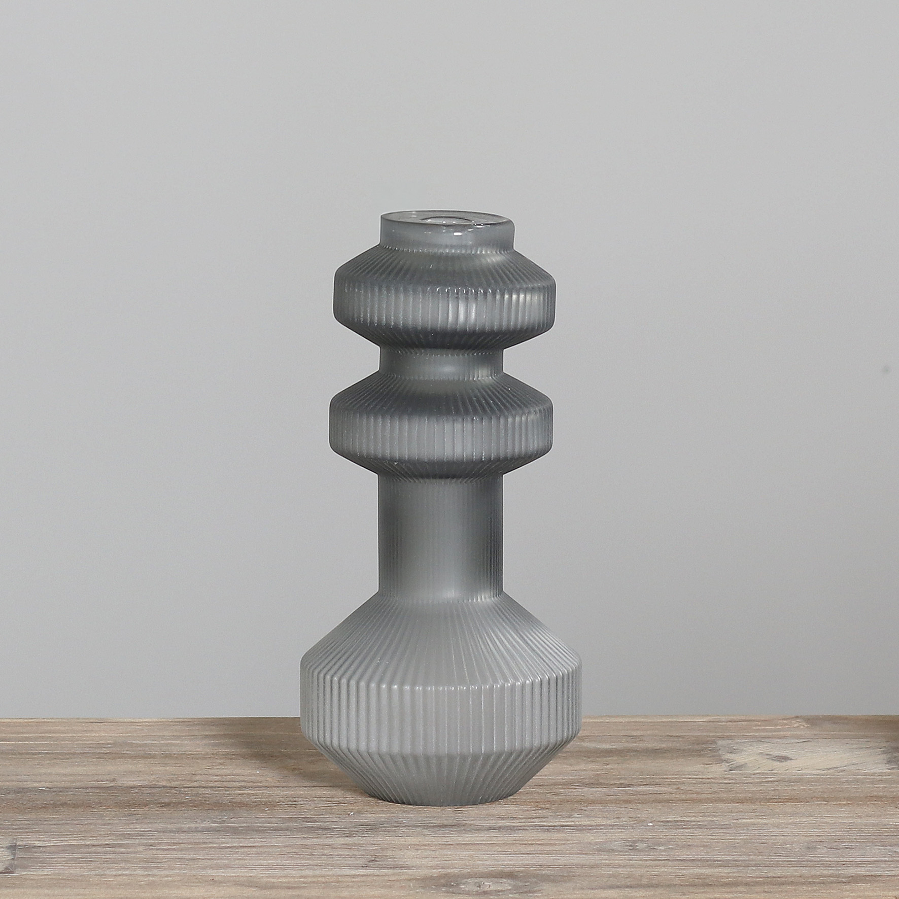 Deko Kerzenhalter aus Glas für Stabkerze - grau, 30 cm