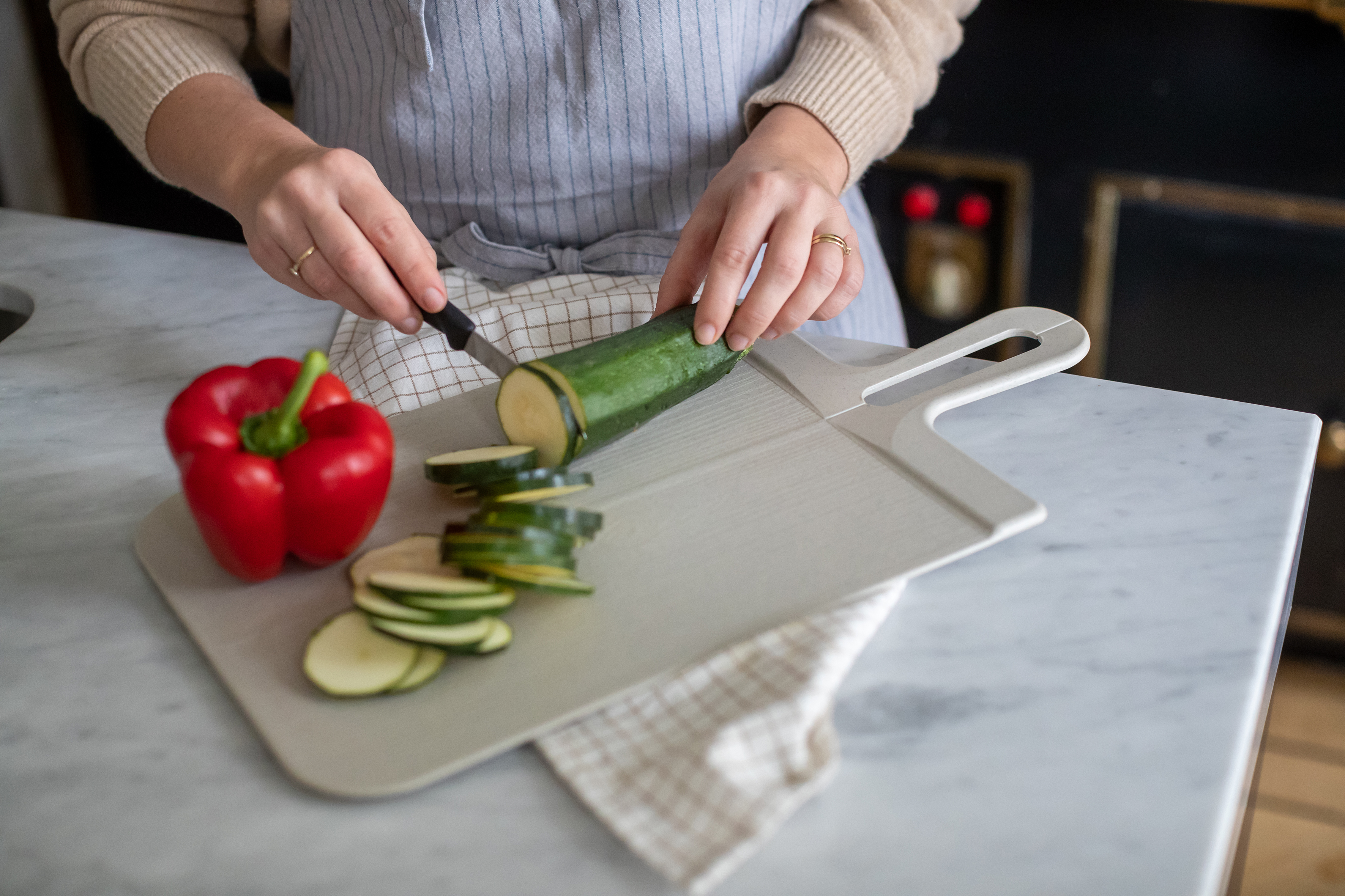 Schneidebrett, nature desert sand - SNAP L, Klappfunktion, 100% CO2-neutral