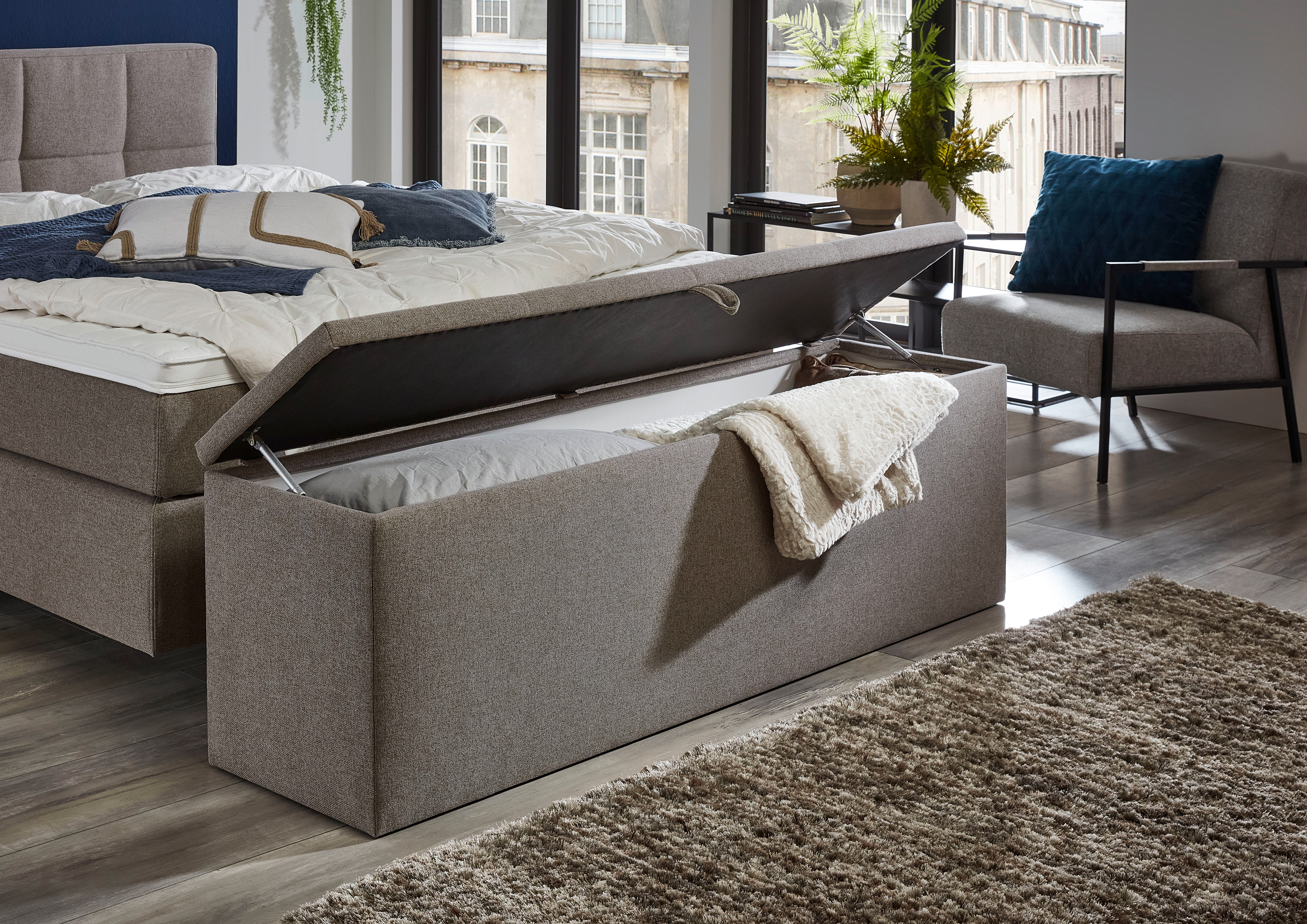 Truhe, Stoff blau, ca. 160 cm breit - LS25 Fianda