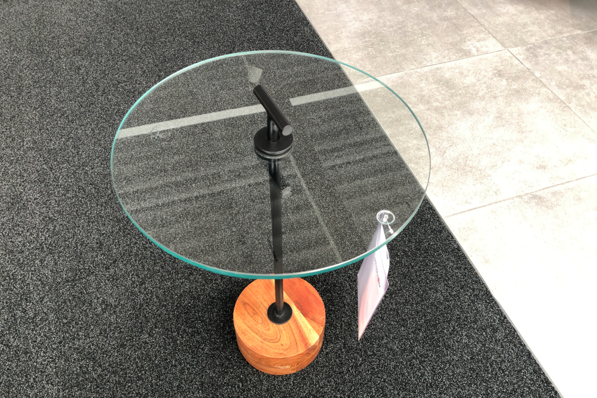 Beistelltisch, Glasplatte, Gestell schwarz - Minna