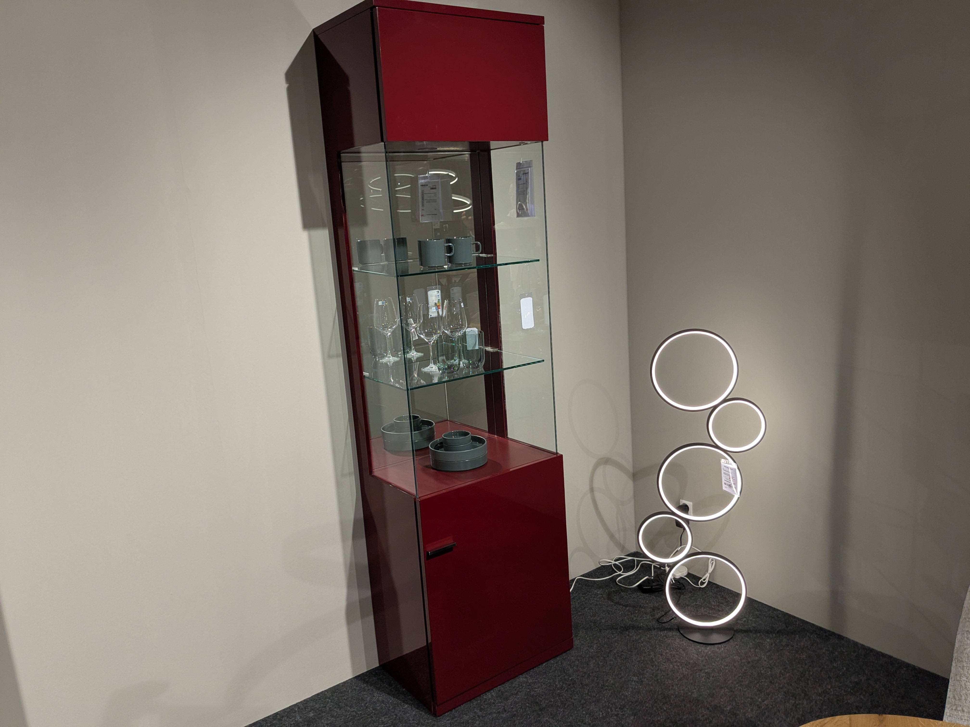 Vitrine, Lack dunkelrot, Hochglanz - FINALE