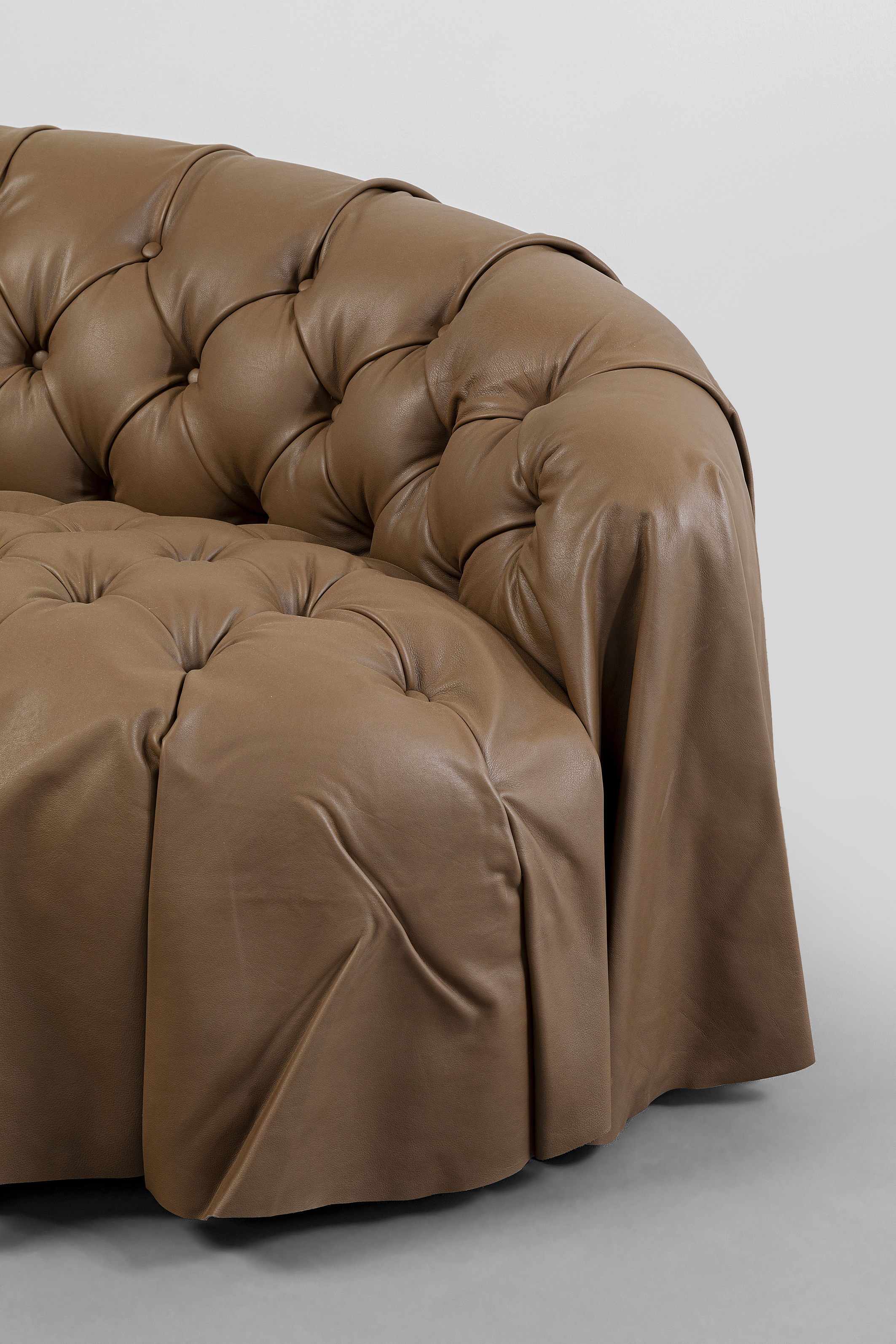 Sofa Drapes, Rindleder - Möbel