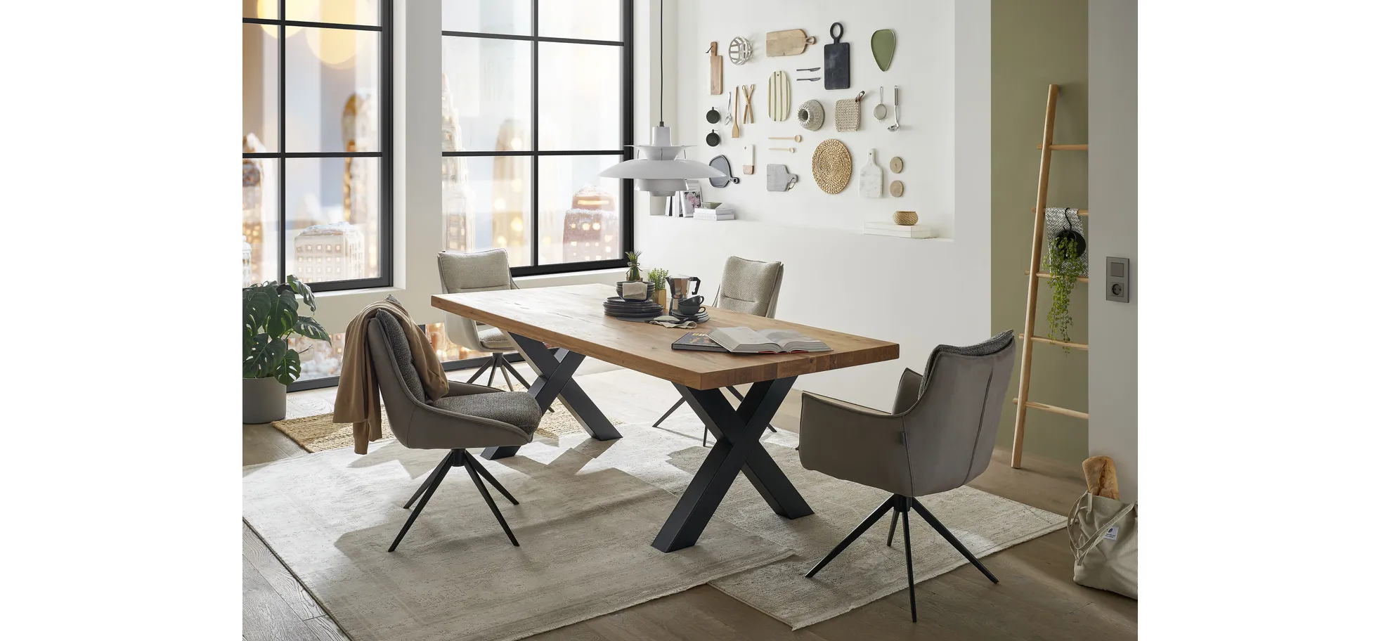 Stuhl, Bezug silber/Retrobliss, drehbar - Mandy