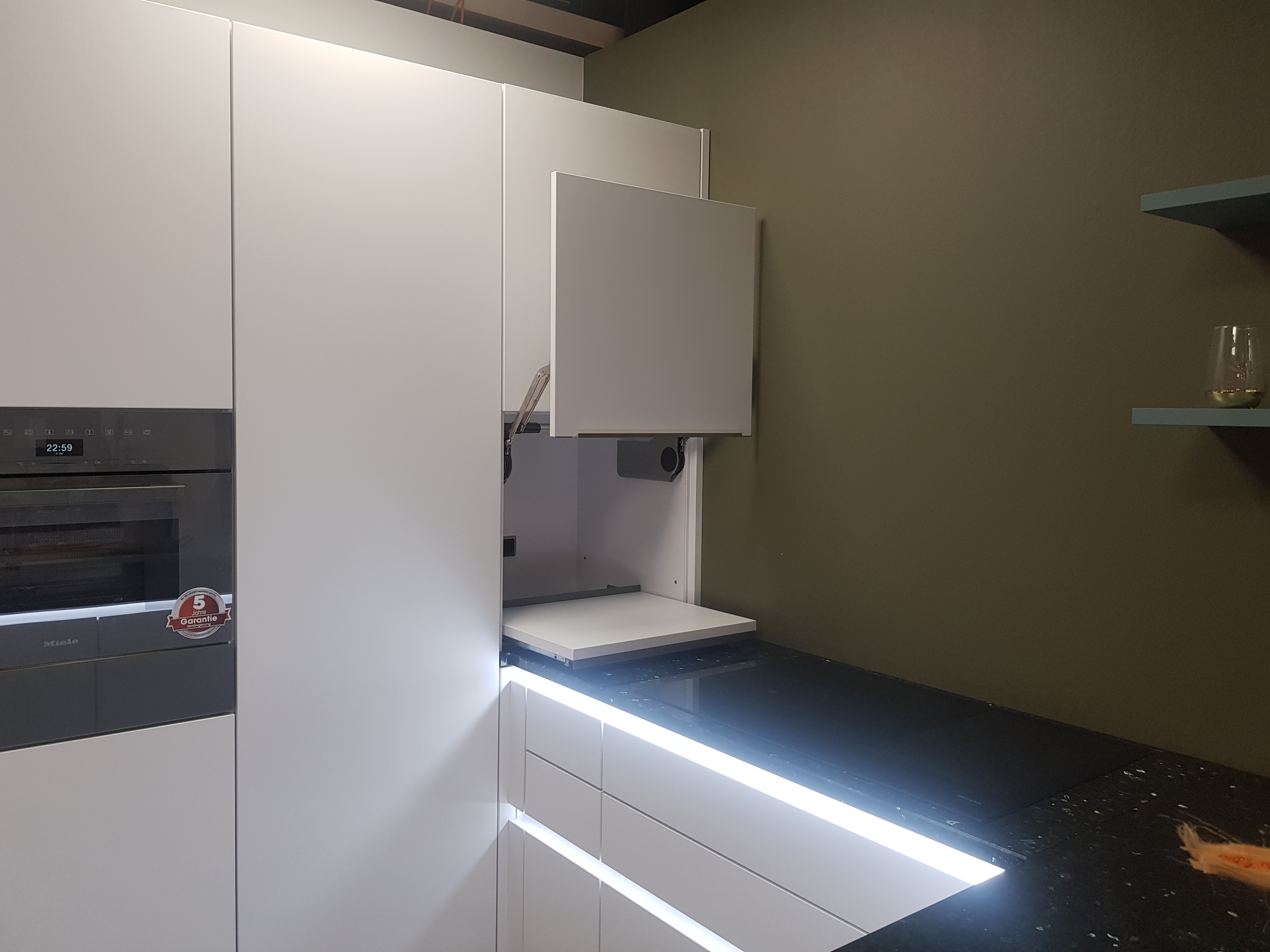 Musterküche 5015 - Premium, Made in Germany