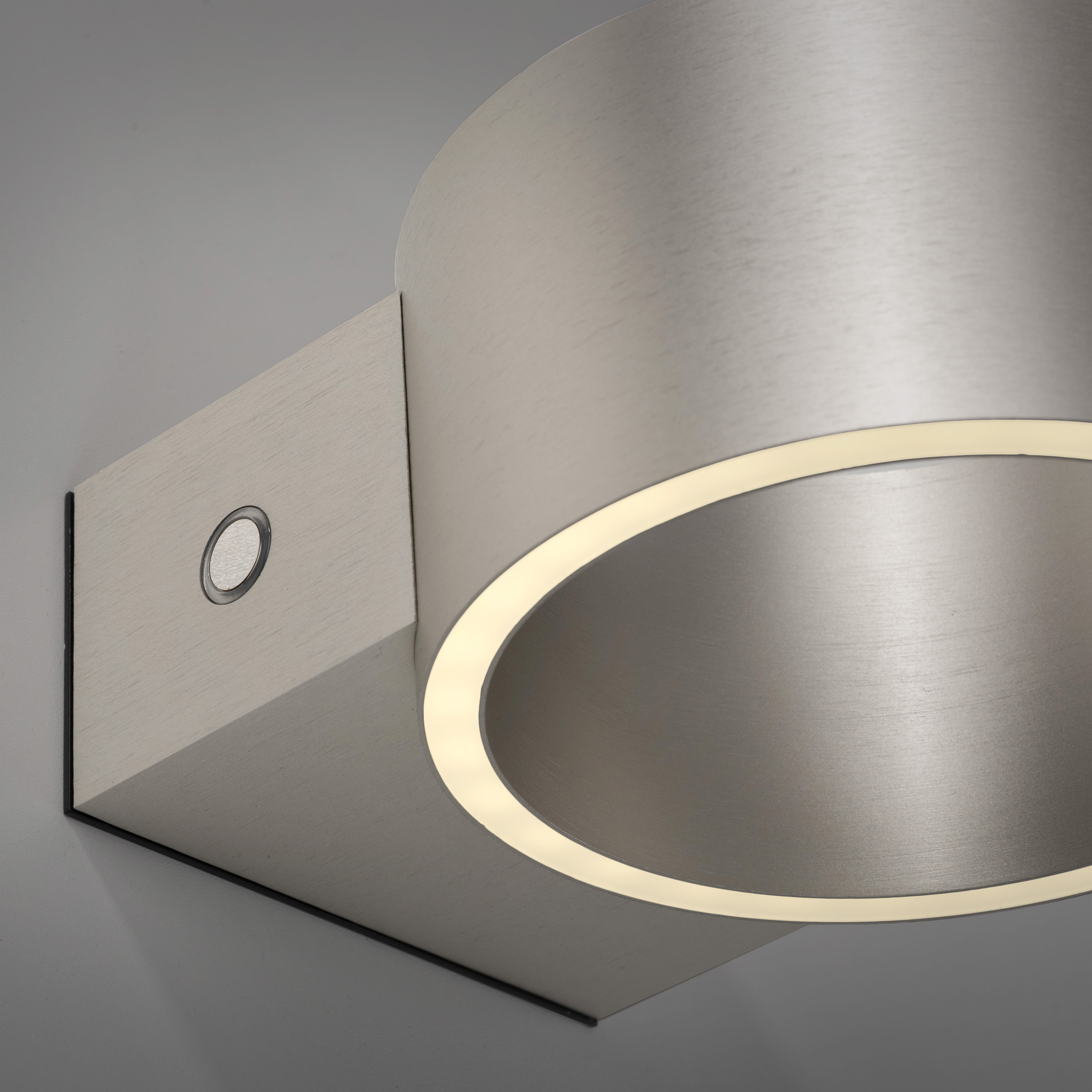 Wandleuchte PURE Clipse - aluminium, Akku, inkl. USB-Kabel