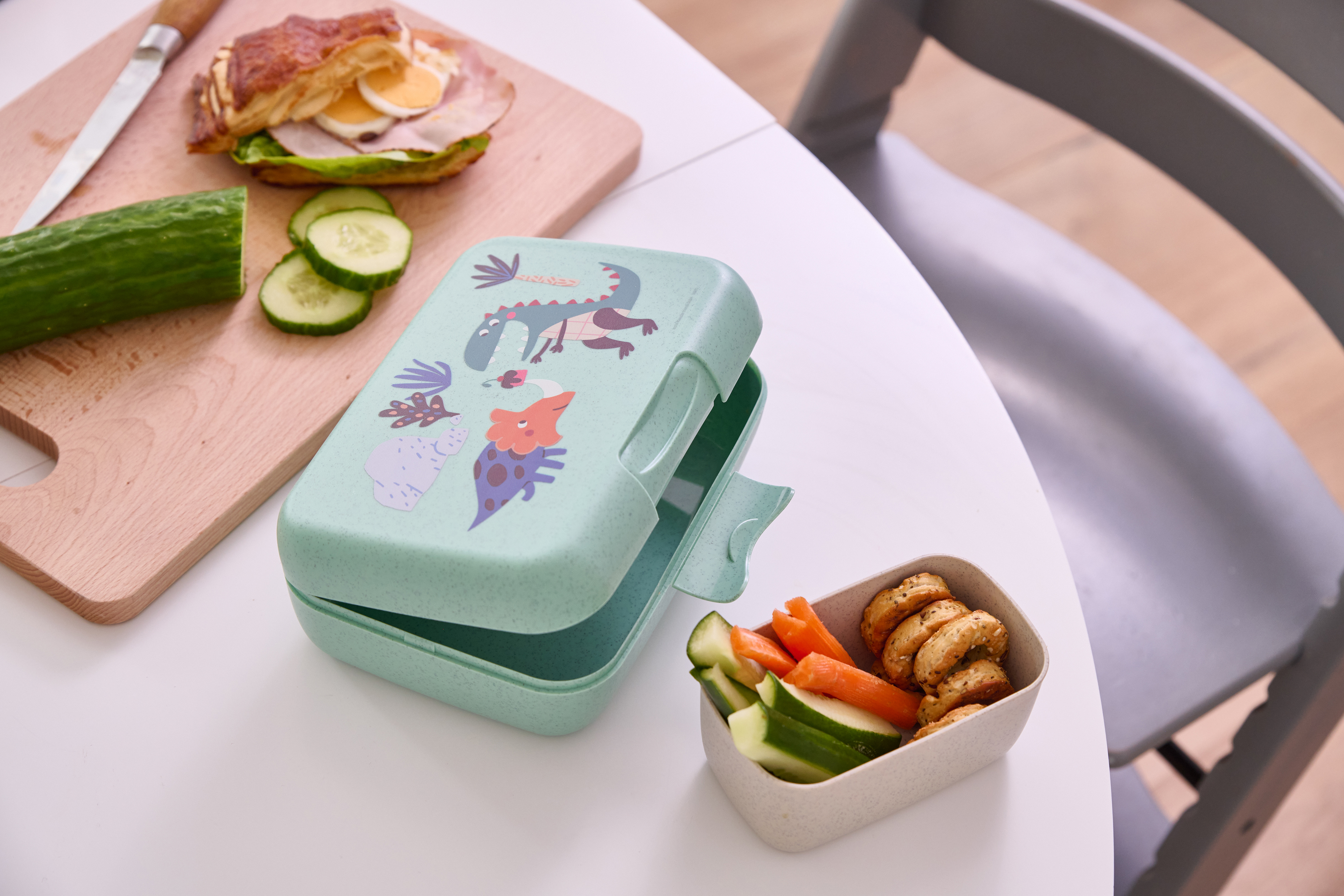 Lunchbox mit Trennschale, organic green rex - mit Clipverschluss, 100% CO2-neutral