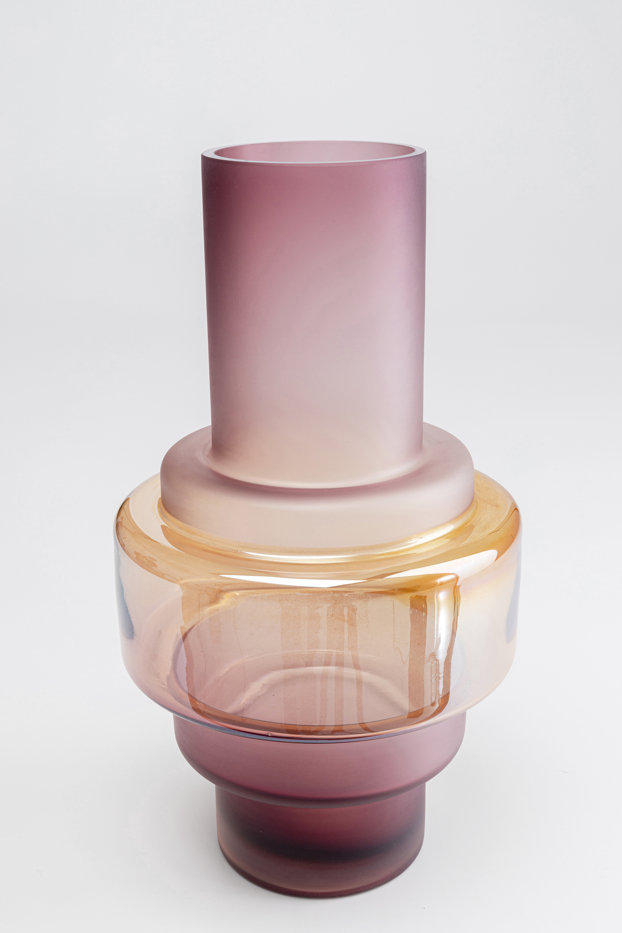 Vase Rosie, Glas satiniert/gefärbt - Accessoires